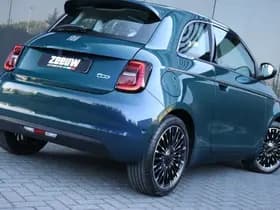 Fiat 500e La Prima 42 kWh | Pano | Technology | Winter | BTW | 17" thumbnail 14