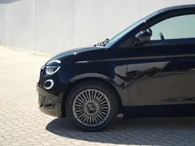 Fiat 500e Icon 42 kWh | Navi | Carplay | LED | Winter | Pano | 16" thumbnail 11