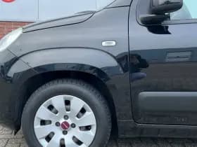 Fiat Panda 0.9 TwinAir Lounge | Automaat | Parkeersensoren | Airco VERKOCHT thumbnail 6