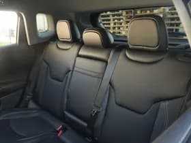 Jeep Compass 1.5T e-Hybrid 130 PK S | Leder | Winter | Camera | LED | 19" thumbnail 23