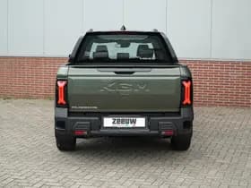 KGM Musso EV 80,6 kWh Titanium Amazonia Green direct leverbaar thumbnail 18