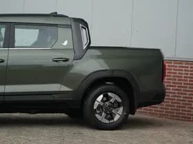 KGM Musso EV 80,6 kWh Titanium Amazonia Green direct leverbaar thumbnail 8