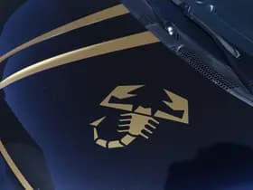 Abarth 595 1.4 T-Jet 165 PK Turbo Scorpione Oro | 1 of 2000 | 17" thumbnail 7