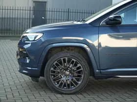 Jeep Compass 4xe 240 PK Hybrid S | Leder | Navi | Winter | 360Cam | 19" thumbnail 8