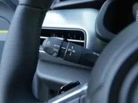 Jeep Avenger 1.2 e-Hybrid Summit | Navi | JBL | Camera | Winter | 18" thumbnail 15