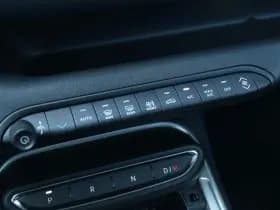 Jeep Avenger 1.2 e-Hybrid Summit | Navi | JBL | Camera | Winter | 18" thumbnail 22