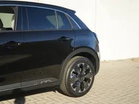 Fiat 600e La Prima 54 kWh | Navi | Camera | Carplay | 18" thumbnail 12