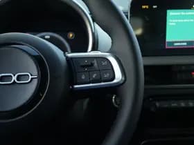 Fiat 600e La Prima 54 kWh | Navi | Camera | Carplay | 18" thumbnail 23