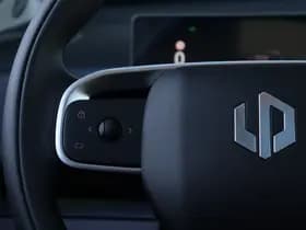 Leapmotor C10 Design ProMax 81.9 kWh 300 PK | Black | 360cam | Glazen Dak thumbnail 11