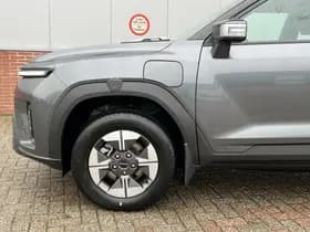 KGM Musso EV 80,6 kWh Platinum Marble Grey direct leverbaar thumbnail 14