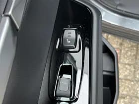 KGM Musso EV 80,6 kWh Platinum Marble Grey direct leverbaar thumbnail 9