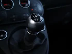 Fiat 500 TwinAir Turbo 85 PK Sport | Navi | Carplay | "matt groen" | 15" thumbnail 13