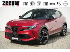 Alfa Romeo Junior Elettrica Speciale 54 kWh | Pano | Techno | 18"