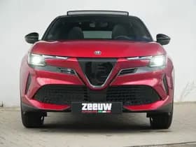 Alfa Romeo Junior Elettrica Speciale 54 kWh | Pano | Techno | 18" thumbnail 11