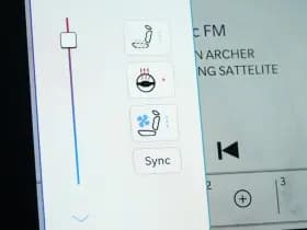 Jeep Compass 1.5T e-Hybrid 130 PK S | Leder | Winter | Camera | LED | 19" thumbnail 26