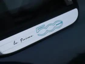 Fiat 500e Cabrio La Prima 42 kWh | Technology | Winter | BTW | 17" thumbnail 32