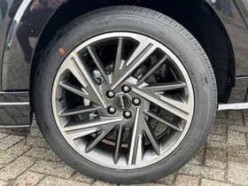 KGM Actyon Hybrid 1.5 Hybrid Titanium | Pano | Stoelverw voor & achter thumbnail 2