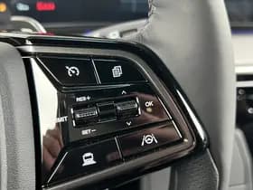 KGM Actyon Hybrid 1.5 Hybrid Titanium | Pano | Stoelverw voor & achter thumbnail 17