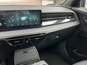 KGM Actyon Hybrid 1.5 Hybrid Titanium | Pano | Stoelverw voor & achter thumbnail 18