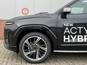 KGM Actyon Hybrid 1.5 Hybrid Titanium | Pano | Stoelverw voor & achter thumbnail 6