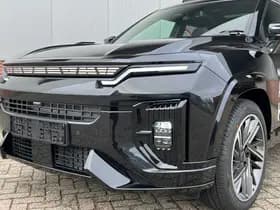 KGM Actyon Hybrid 1.5 Hybrid Titanium | Pano | Stoelverw voor & achter thumbnail 7