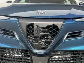 Alfa Romeo Junior 1.2 Turbo 136 PK Ibrida Speciale | Techno | Camera | 18" thumbnail 8