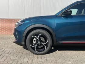 Alfa Romeo Junior 1.2 Turbo 136 PK Ibrida Speciale | Techno | Camera | 18" thumbnail 10