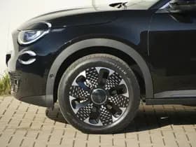 Fiat 600e La Prima 54 kWh | Navi | Camera | Carplay | 18" thumbnail 11