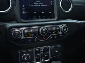 Jeep Wrangler Unlimited 4xe 380 PK Sahara | Leder | Soft Top | Overland | Camera | 18" thumbnail 17