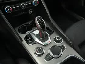 Alfa Romeo Giulia thumbnail 44