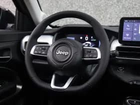 Jeep Avenger Summit 54kWh | Pano | Infotainment | Winter | Warmtepomp | 18" thumbnail 15