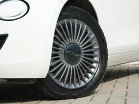 Fiat 500e thumbnail 4