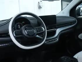 Fiat 500e thumbnail 4