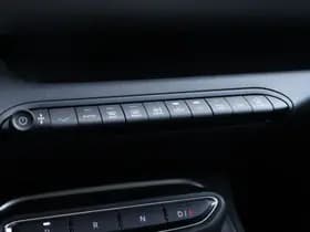 Jeep Avenger 1.2 e-Hybrid Summit | Pano | Navi | JBL | Camera | Winter thumbnail 23