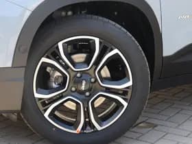 Jeep Avenger 1.2 e-Hybrid Summit | Pano | Navi | JBL | Camera | Winter thumbnail 42