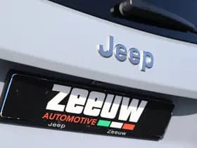 Jeep Avenger 1.2 e-Hybrid Summit | Pano | Navi | JBL | Camera | Winter thumbnail 6