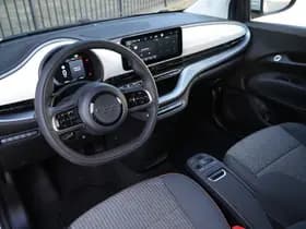 Fiat 500e Icon 42 kWh | Navi | Carplay | LED | Winter | Camera | 360pdc thumbnail 15