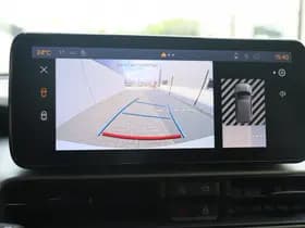 Jeep Avenger 1.2T 136 PK 4xe Overland | Infotainment | Winter | Convenience thumbnail 16