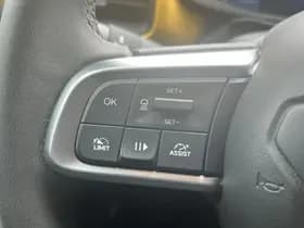 Jeep Avenger Summit 54kWh | Navi | Carplay | Camera | Clima | 18" thumbnail 18