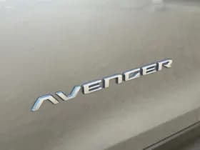 Jeep Avenger Summit 54kWh | Navi | Carplay | Camera | Clima | 18" thumbnail 5