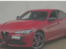 Alfa Romeo Giulia 2.0 Turbo 280 PK Competizione Q4 AWD | Pano | Veloce | 19" VERKOCHT