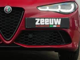 Alfa Romeo Giulia 2.0 Turbo 280 PK Competizione Q4 AWD | Pano | Veloce | 19" VERKOCHT thumbnail 8