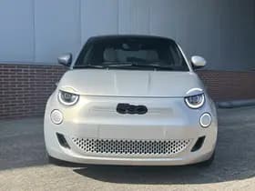 Fiat 500e Giorgio Armani Edition 42 kWh | LED | JBL | Limited Edition thumbnail 22