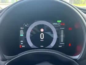 Fiat 500e Giorgio Armani Edition 42 kWh | LED | JBL | Limited Edition thumbnail 9