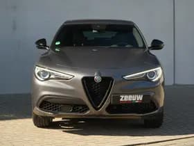 Alfa Romeo Stelvio thumbnail 10