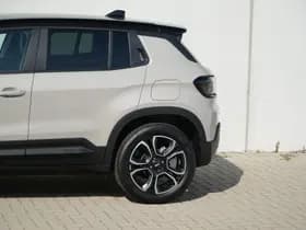 Jeep Avenger 1.2 e-Hybrid Summit | Navi | JBL | Camera | Winter | 18" thumbnail 14