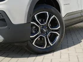 Jeep Avenger 1.2 e-Hybrid Summit | Navi | JBL | Camera | Winter | 18" thumbnail 7