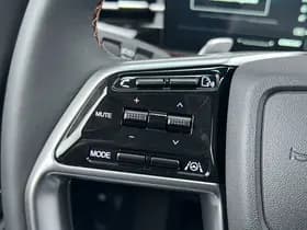 KGM Torres Hybrid 1.5 Hybrid Platinum | Pano. schuifdak | Stoel & Stuurverw thumbnail 16