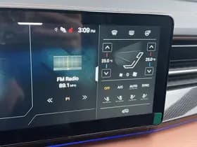 KGM Torres Hybrid 1.5 Hybrid Platinum | Pano. schuifdak | Stoel & Stuurverw thumbnail 26