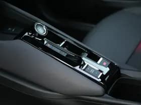 Alfa Romeo Junior 1.2 Turbo 136 PK Ibrida Speciale | Techno | Pano | Direct Leverb thumbnail 25